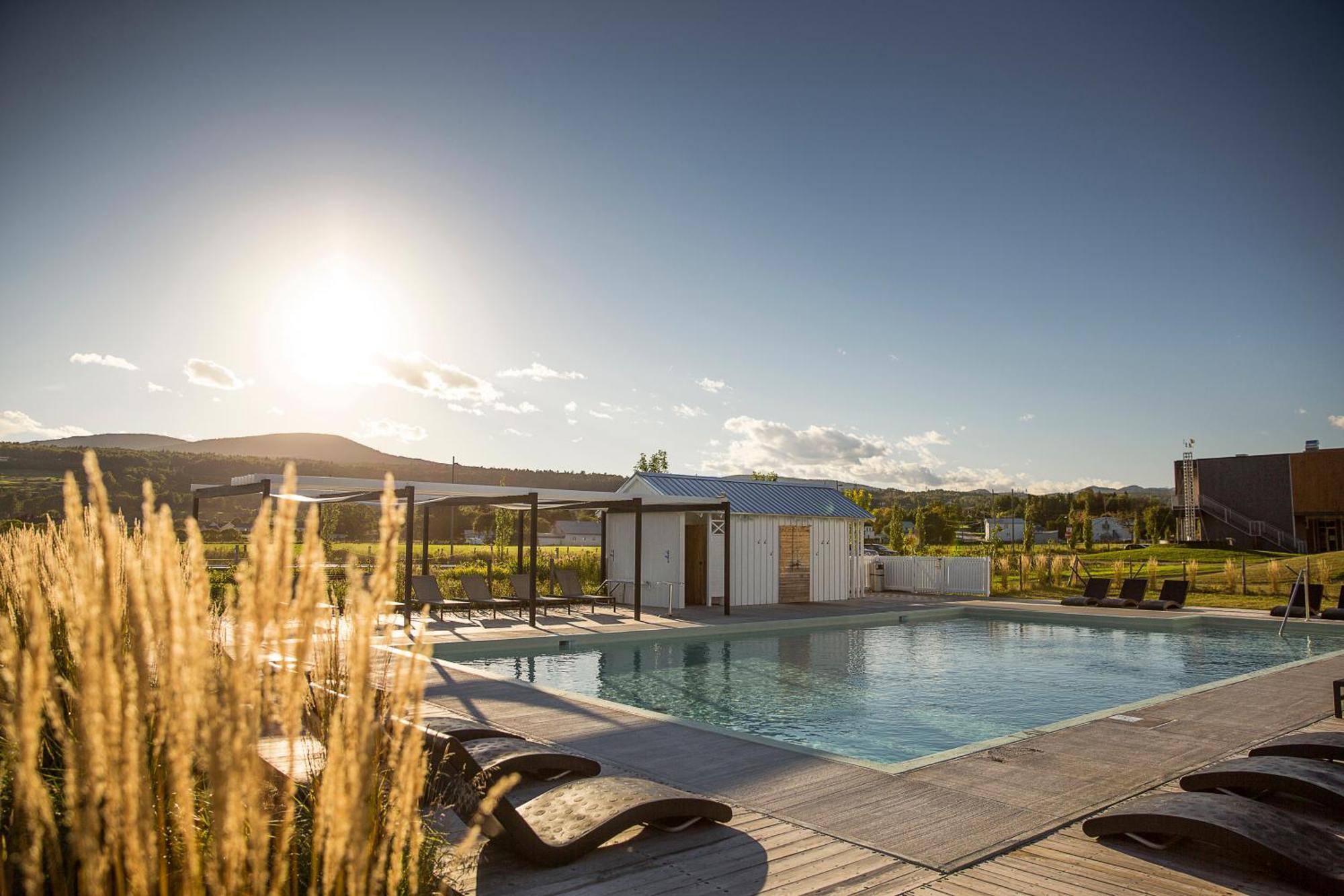 Hotel & Spa Le Germain Charlevoix Байе-Сен-Пол Екстериор снимка